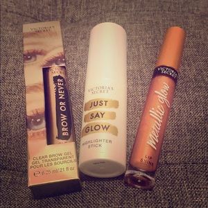 NWT set of 3 Victoria’s Secret beauty.